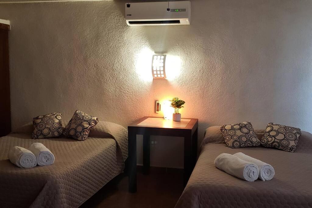 Departamento Grande Con 2 Recamaras Con Aire 5 Camas Wifi 115Mb, Cocina .Cochera Techada, #4 Сьюдад-Вальес Екстер'єр фото