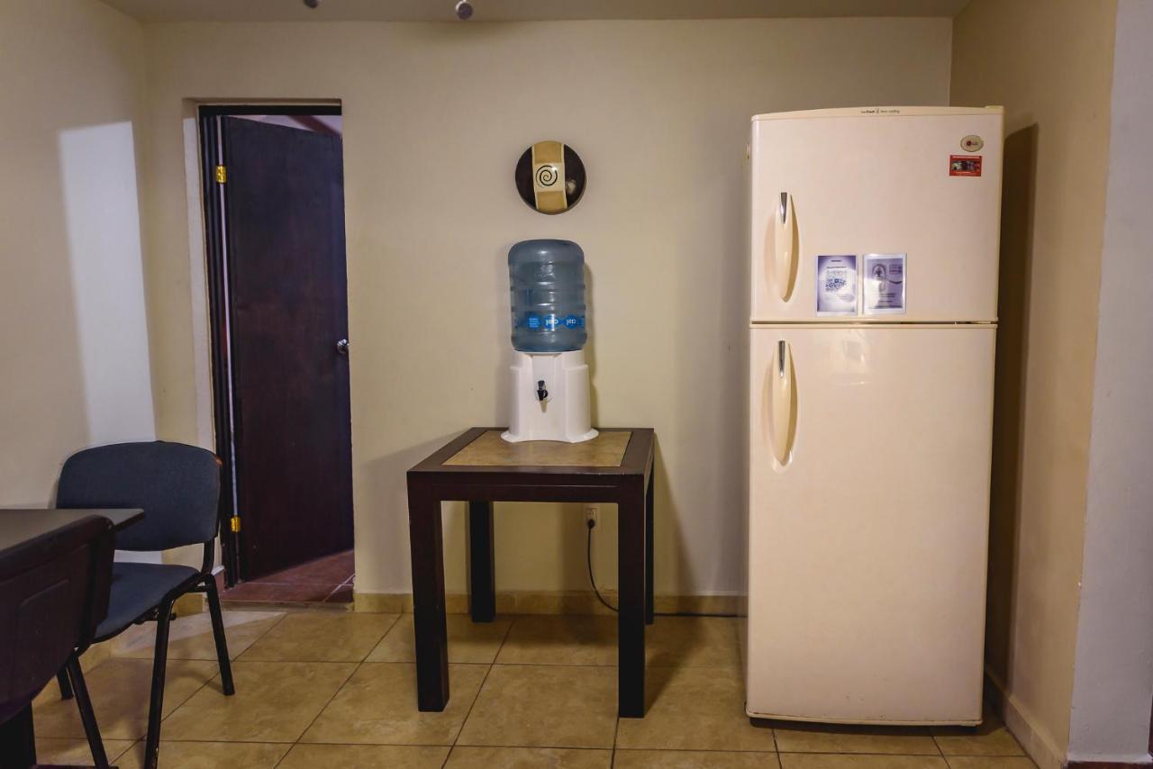 Departamento Grande Con 2 Recamaras Con Aire 5 Camas Wifi 115Mb, Cocina .Cochera Techada, #4 Сьюдад-Вальес Екстер'єр фото